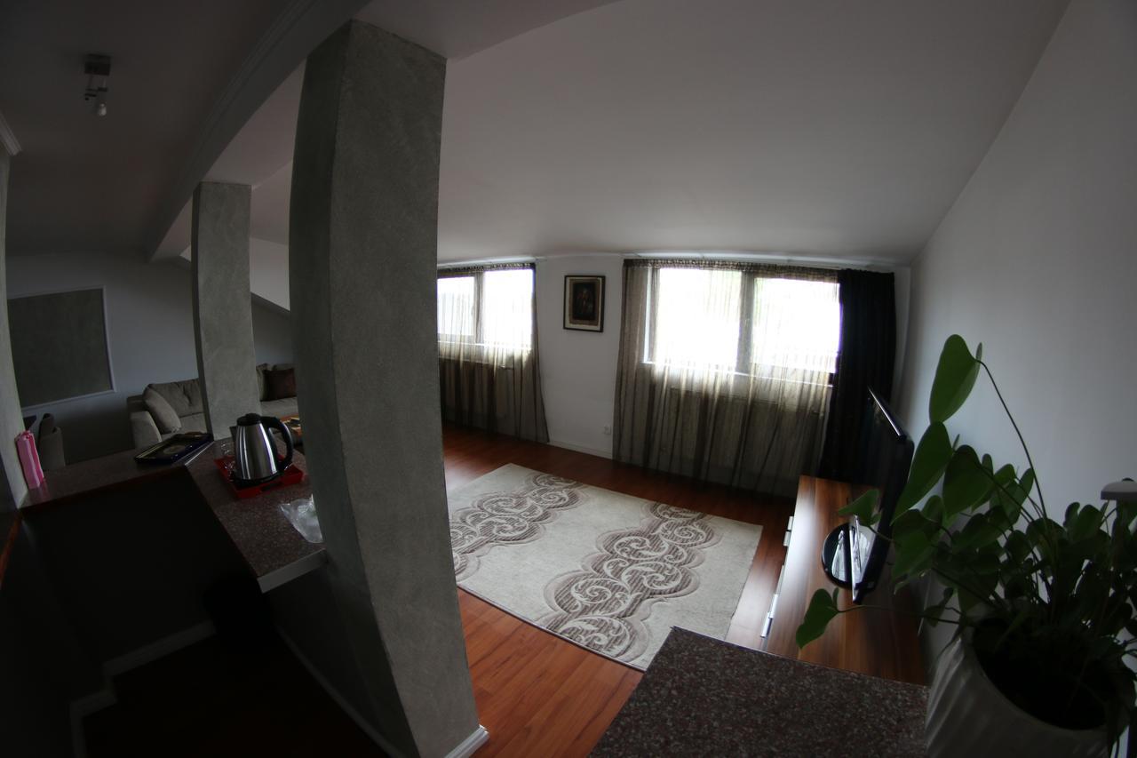 Hotel Casa Bucovineana Suceava Exterior foto