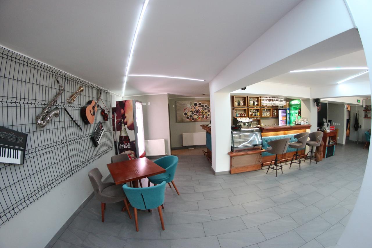 Hotel Casa Bucovineana Suceava Exterior foto